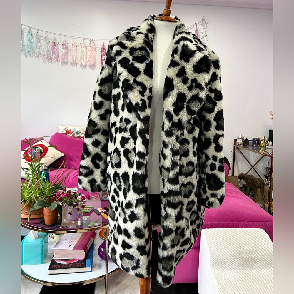 Michael Kors Black, White, & Grey Leopard Faux Fur "Jacquard" Coat